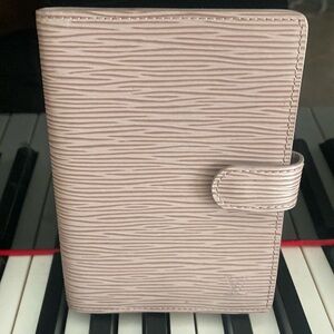 RARE Louie Vuitton Lavender PM Agenda